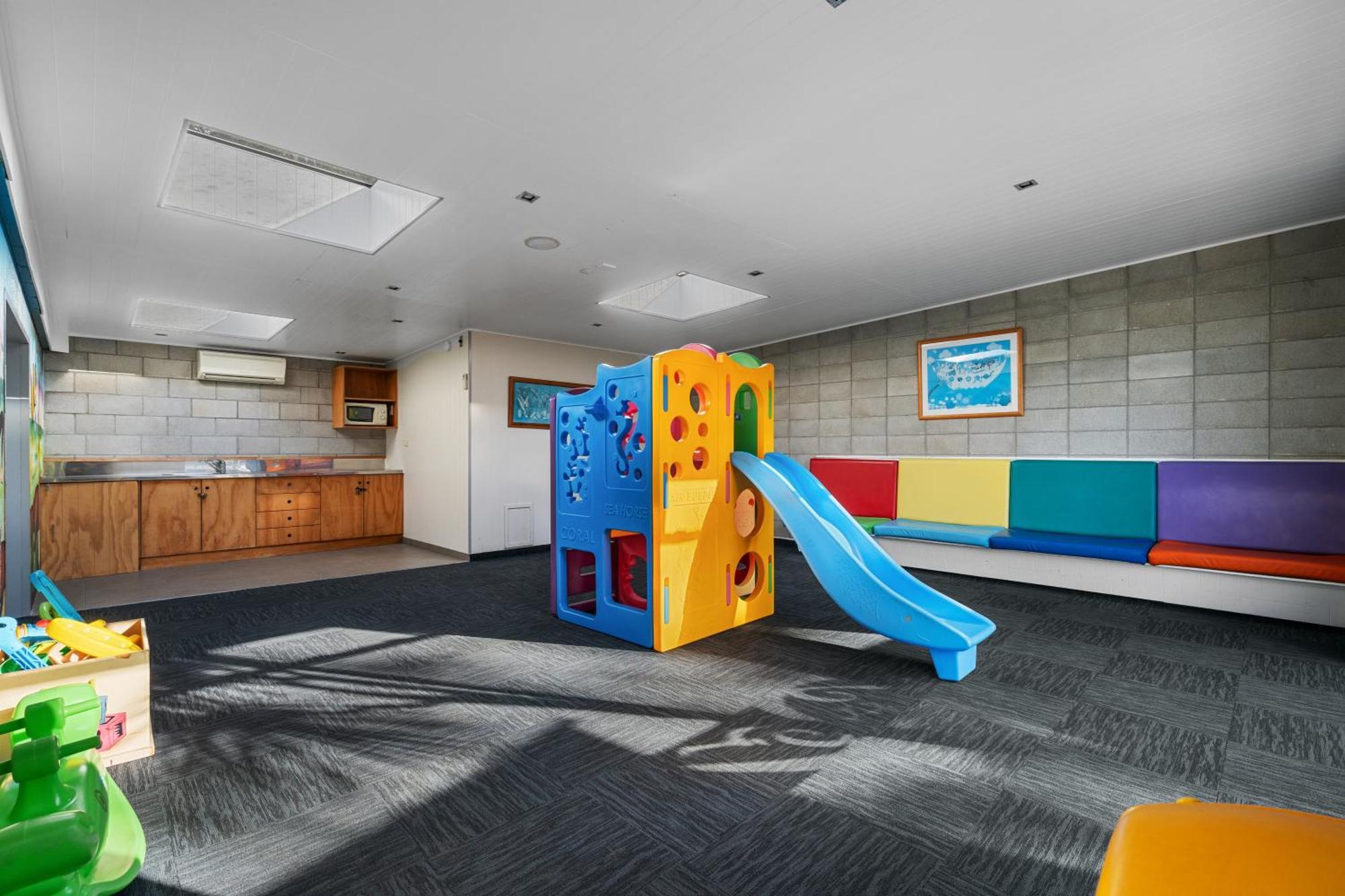 Tasman Holiday Parks - Waihi Beach Luaran gambar The children's playroom